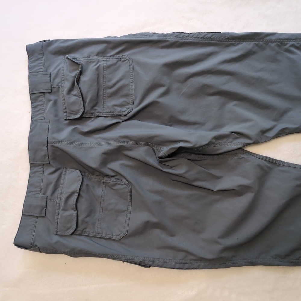 Duluth Trading Co Dry on the Fly Cargo Pants Mens 46x30 Gray Relaxed Fit Stretch - Picture 4 of 8